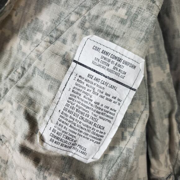 Army Combat Uniform Coat in Digital Camo Size S - Picture 10 of 11